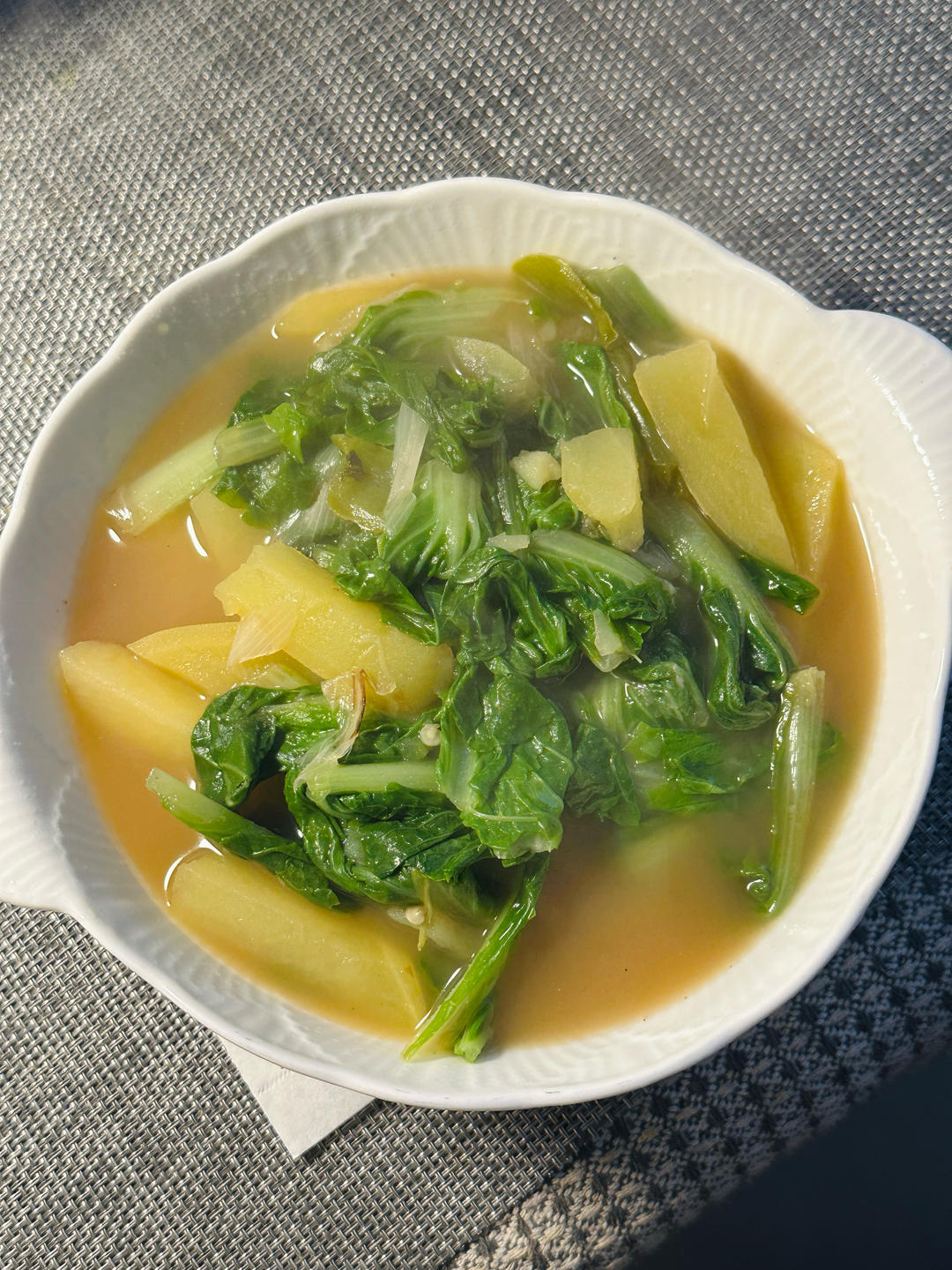 小白菜炖土豆超级下饭