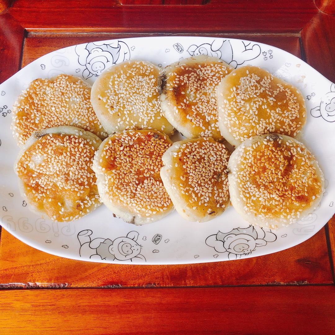 一口爆浆的南瓜饼