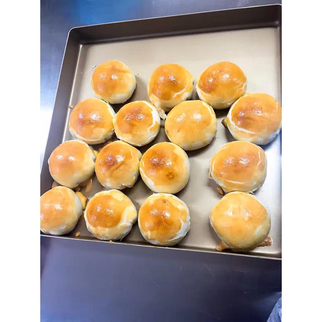 蛋黄酥