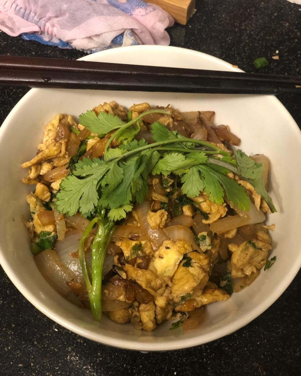 洋葱炒鸡蛋