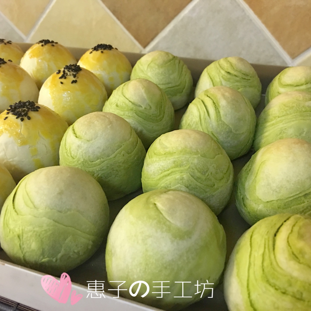 蛋黄酥~紫薯、抹茶、原味~花好月圆，中秋快乐~内附一次做六色蛋黄酥方法~