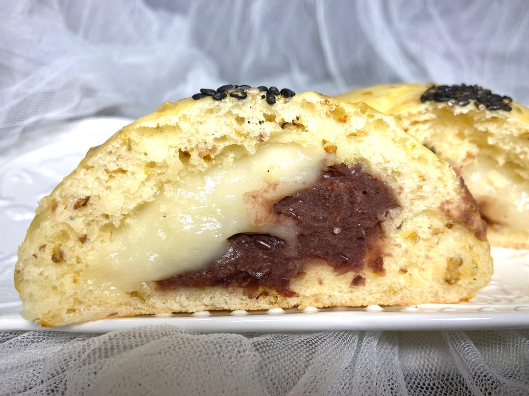 桂花麻薯红豆包