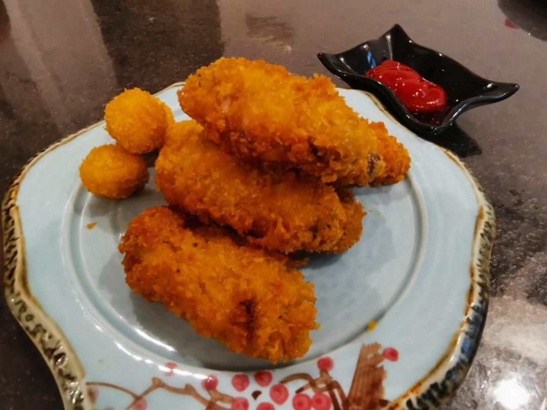 香酥面包糠炸鸡翅