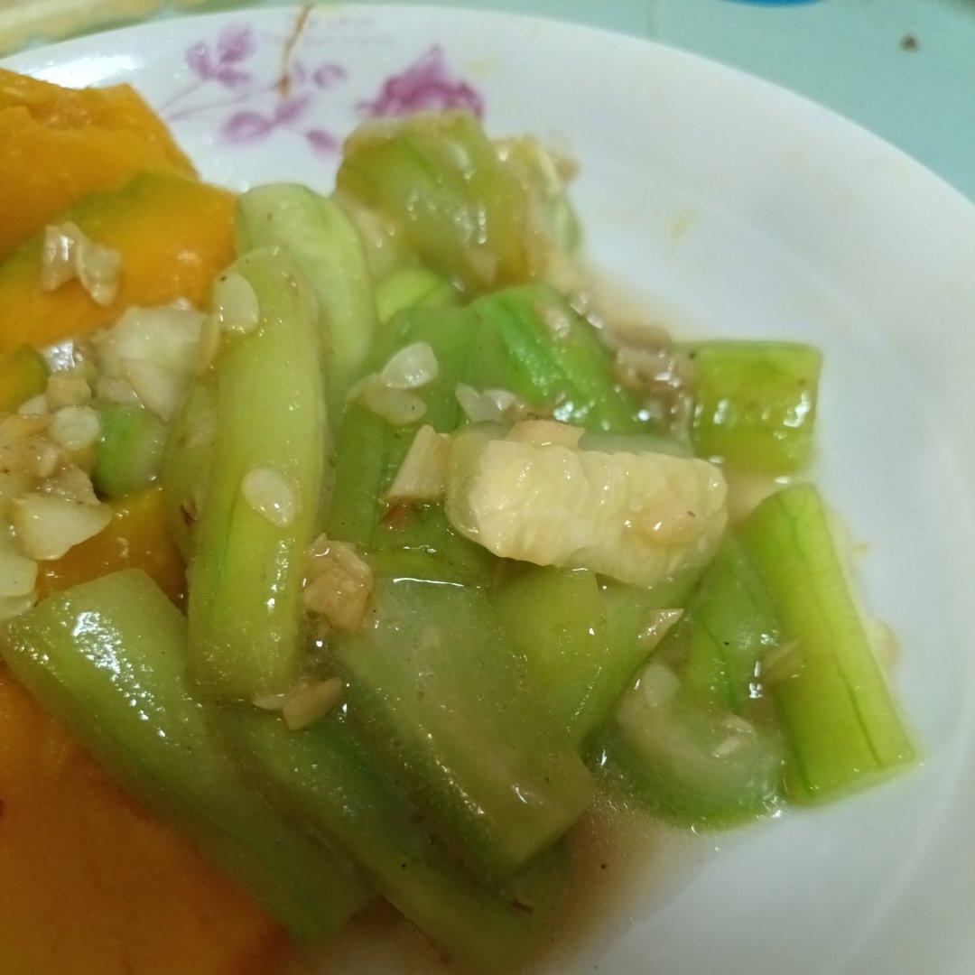 教你在家做丝瓜最好吃的做法，简单又营养，想不好吃都难