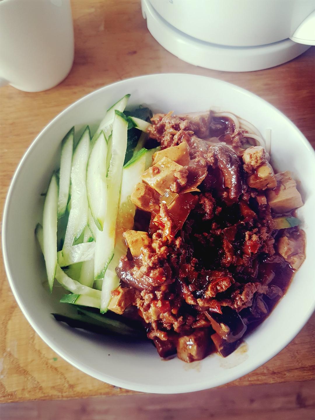 炸酱面