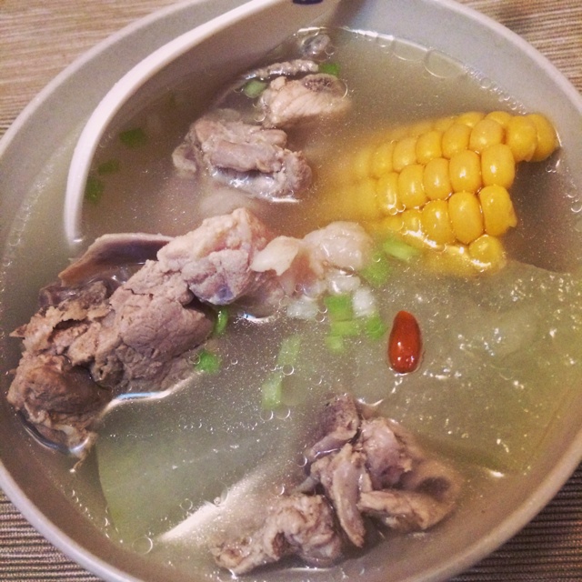 冬瓜玉米排骨汤
