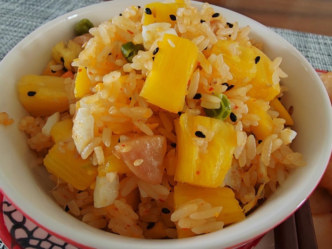 菠萝炒饭