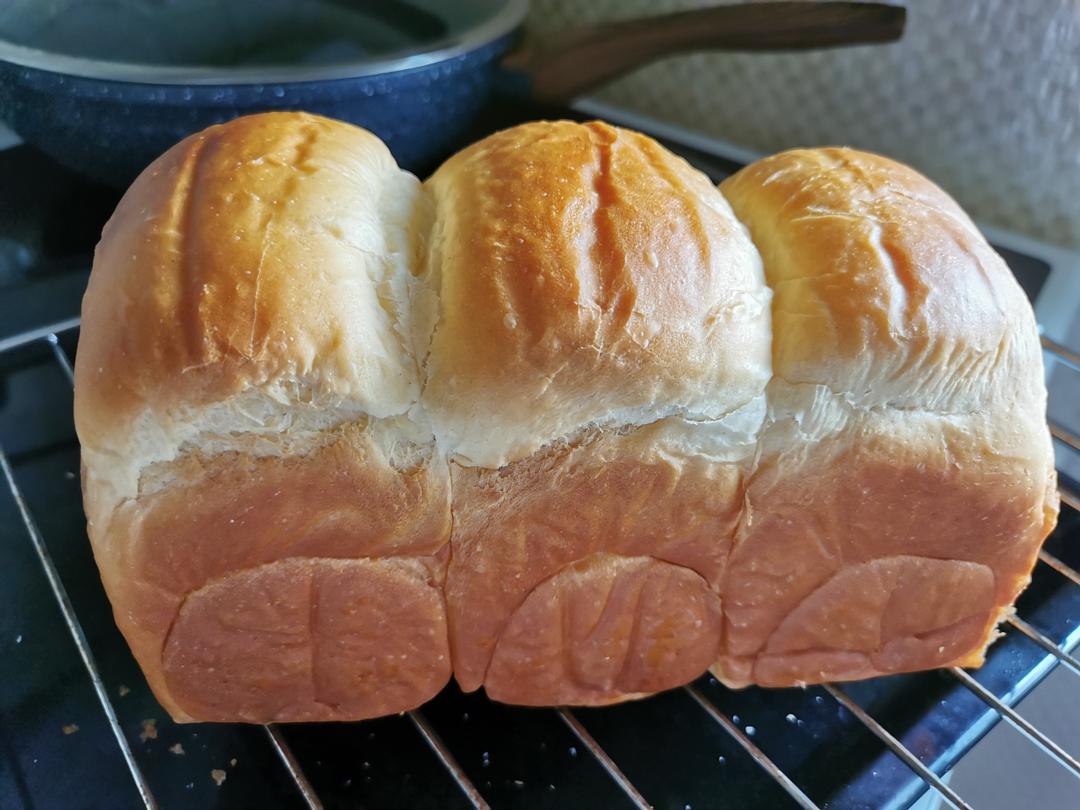 夺命软吐司（17小时隔夜冷藏发酵）