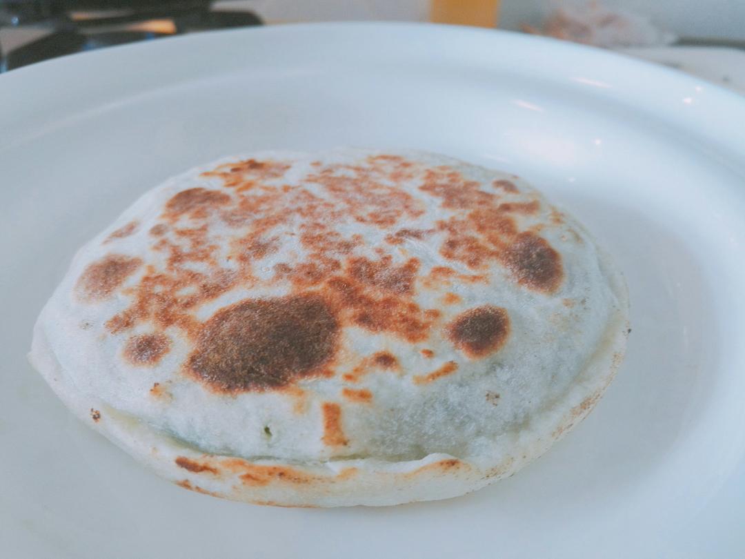 薄皮韭菜饼