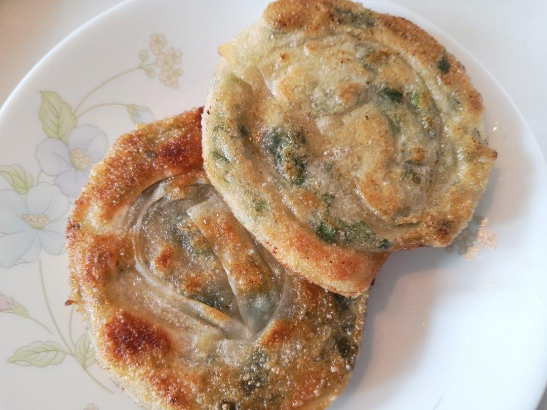 馄饨皮葱油饼