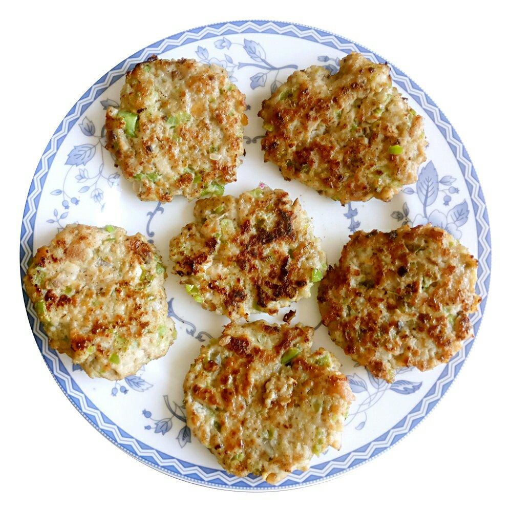 肉多汁的快手汉堡牛肉饼