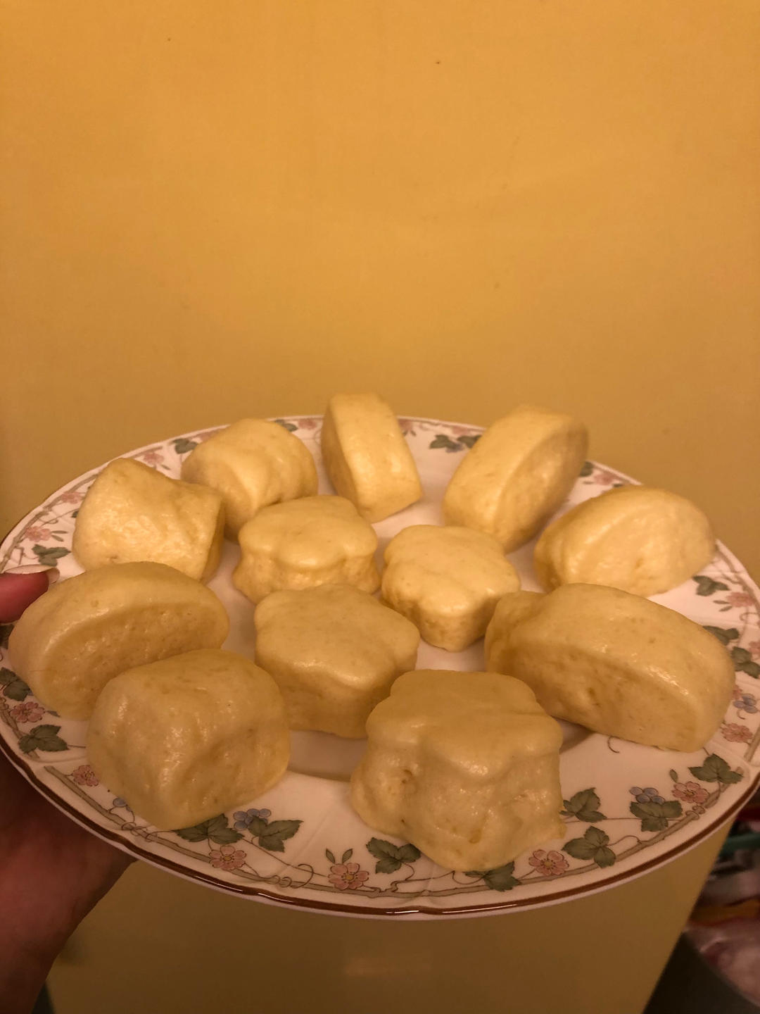 一发奶香小馒头，口感特别好！