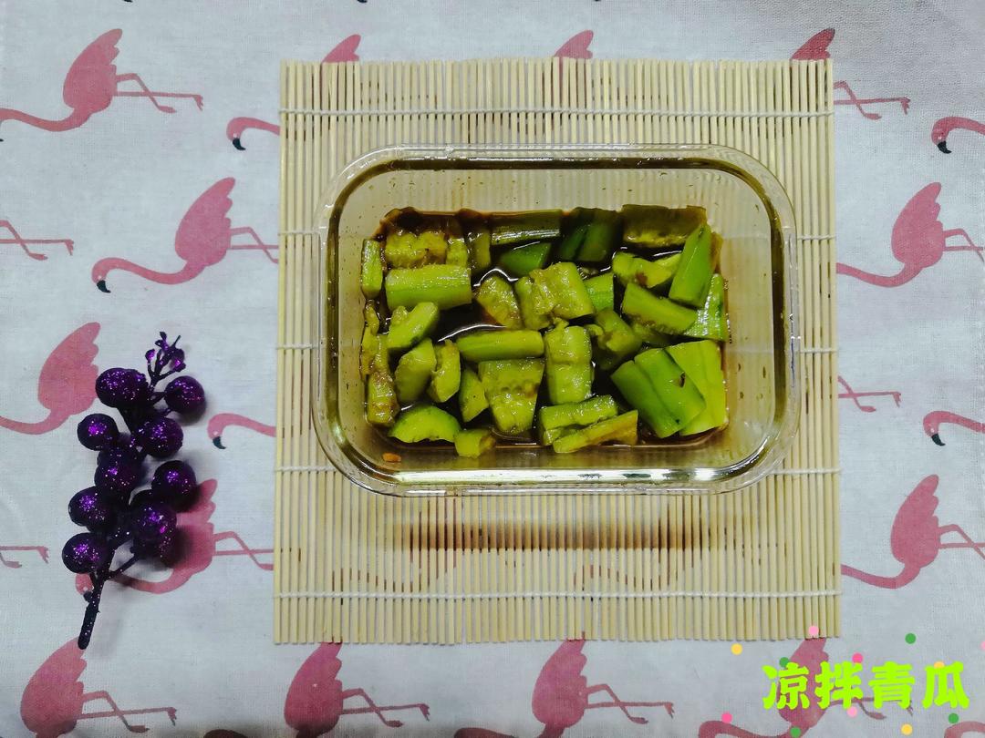 凉拌黄瓜