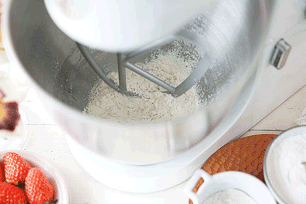 纯奶手撕吐司的做法 步骤1