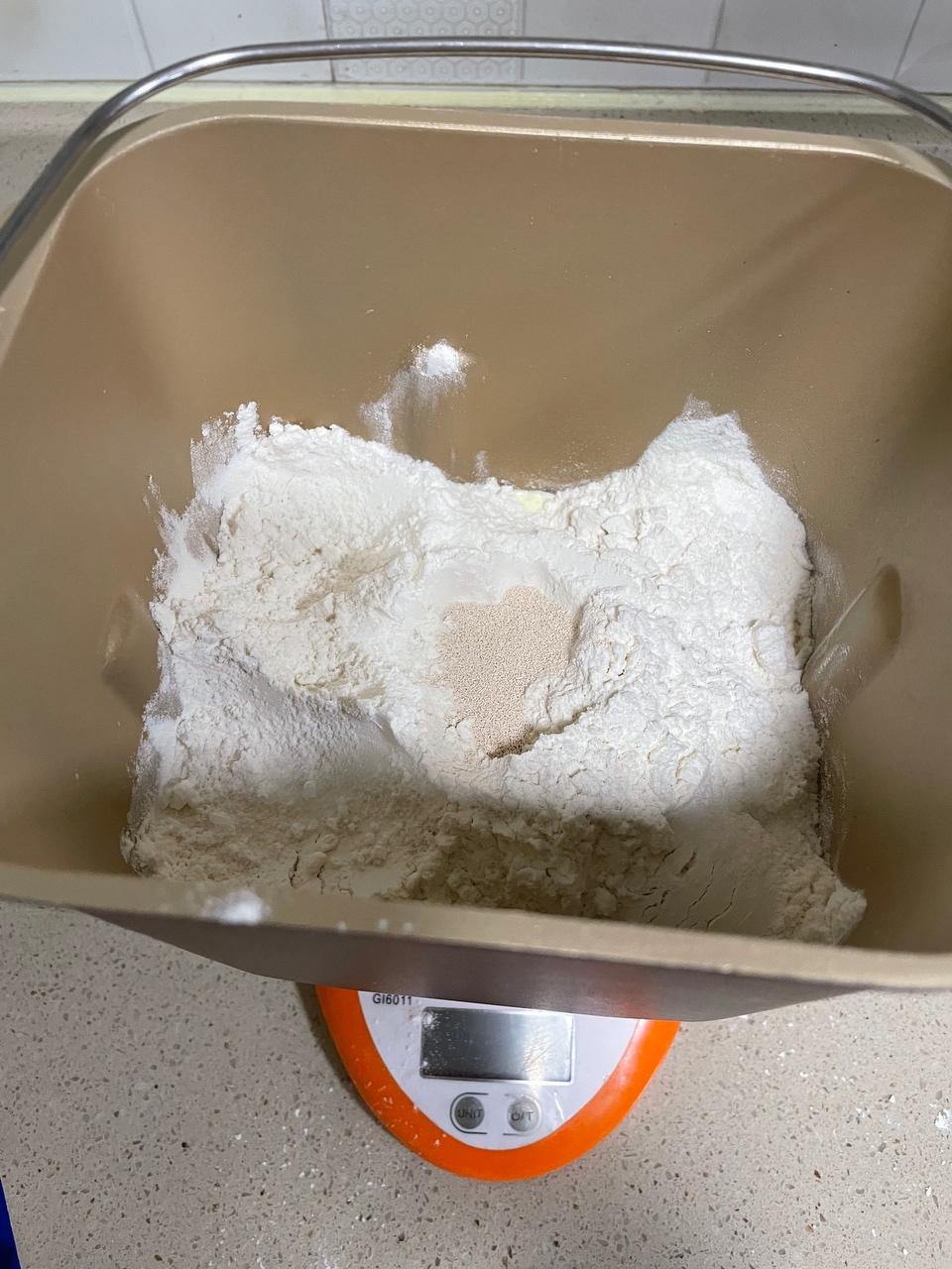 纯奶手撕吐司的做法 步骤1