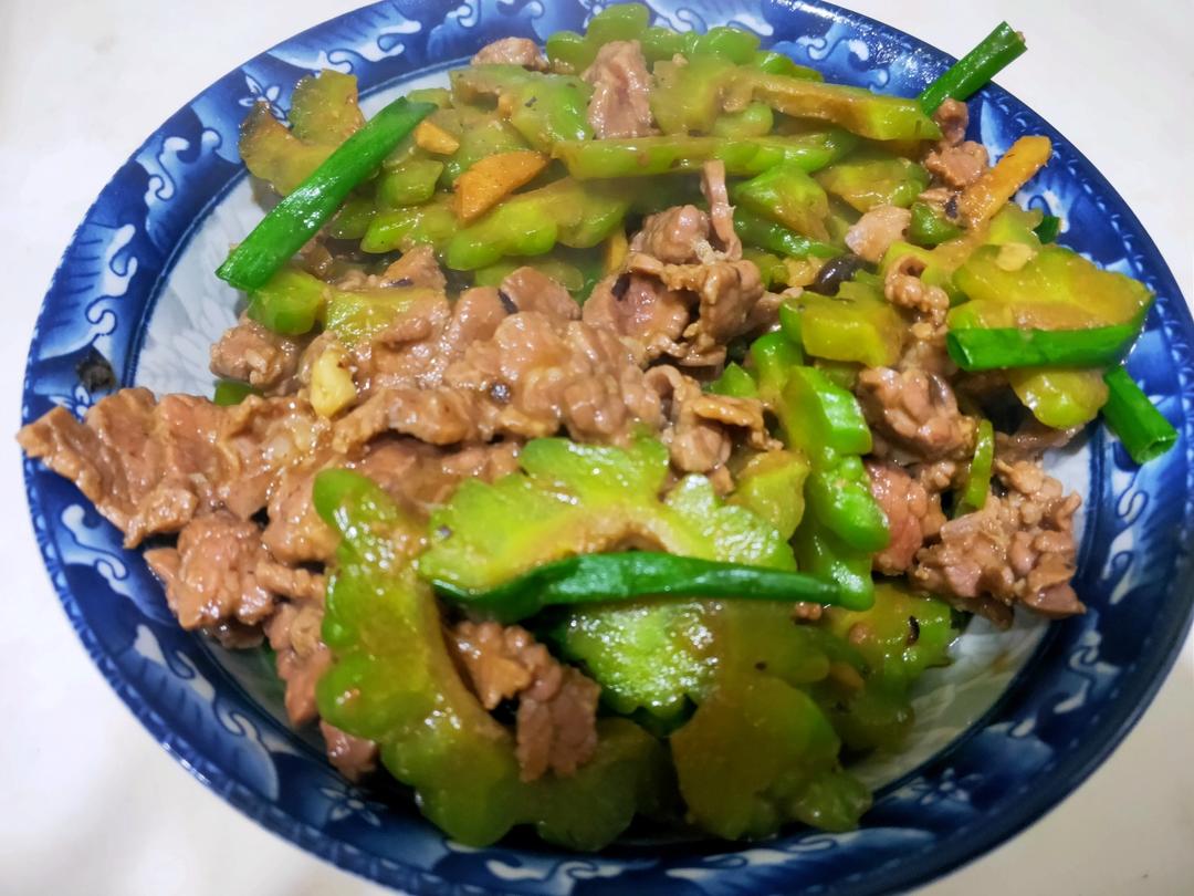 粤式经典凉瓜牛肉