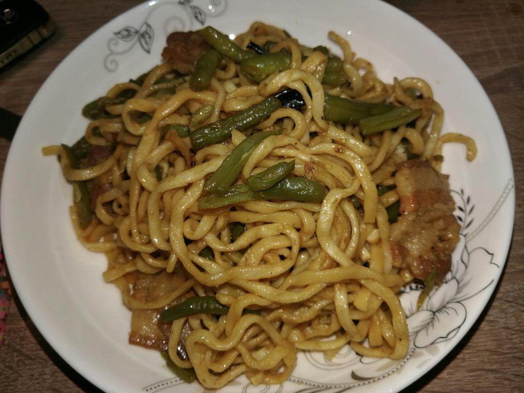 芸豆焖面（附万能的腌肉不老的办法）