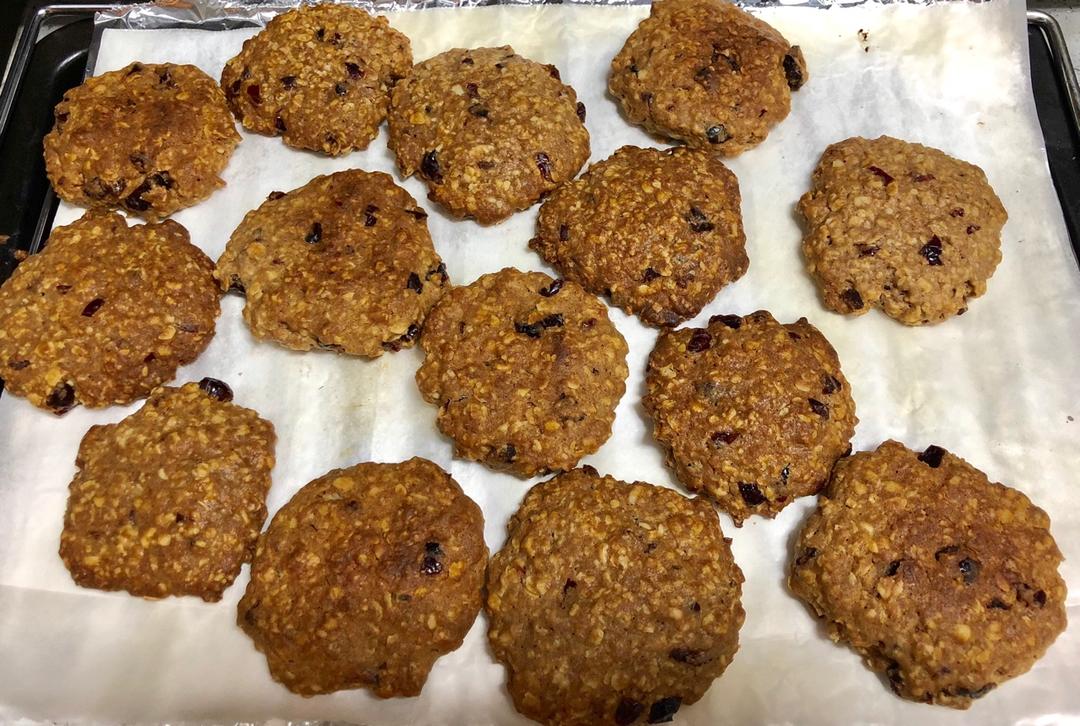 葡萄干麦片曲奇 Oats Cookies