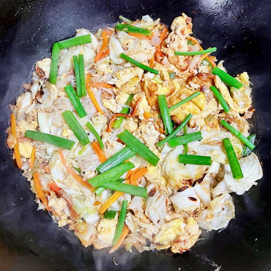 包菜粉丝炒鸡蛋