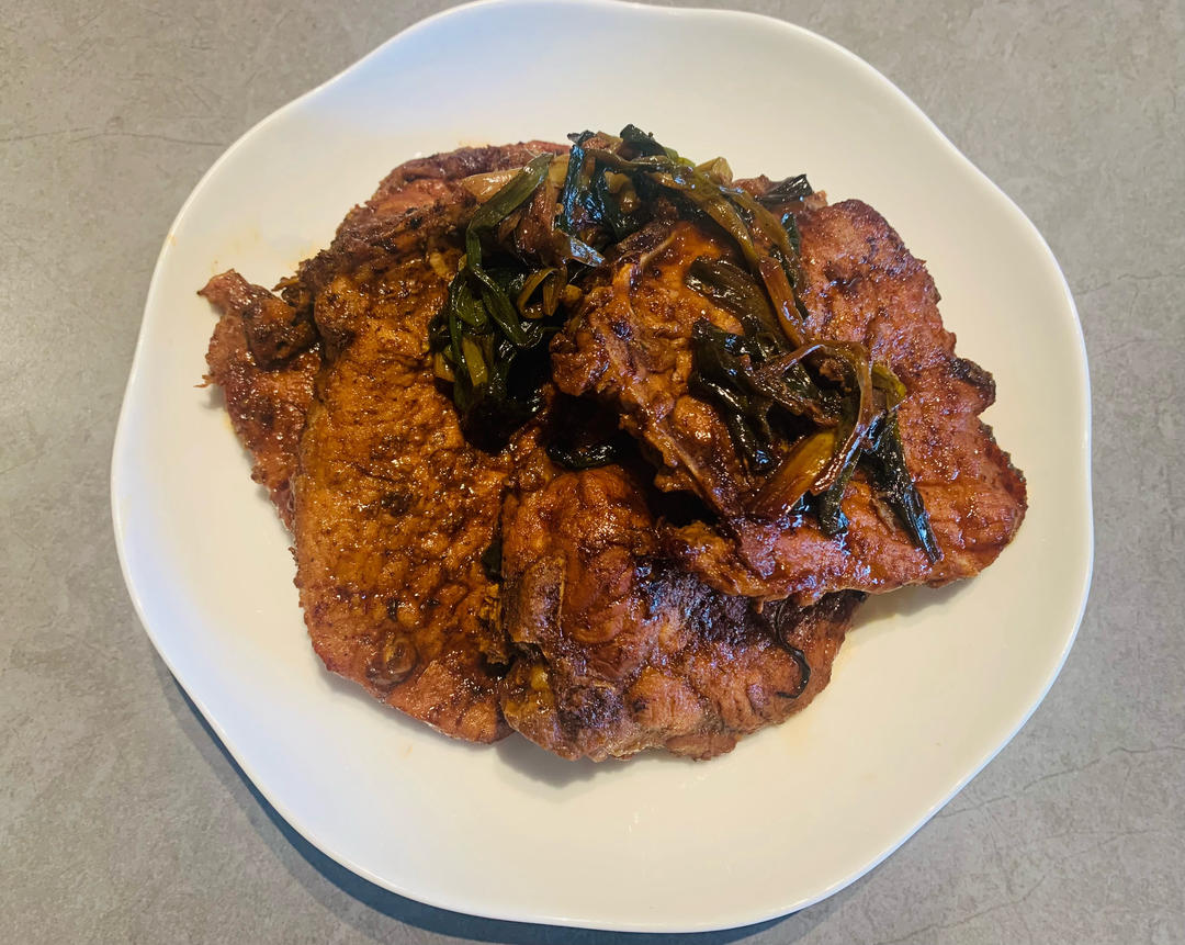 【葱㸆大排】一把小葱，烧出上海最经典的下饭菜！