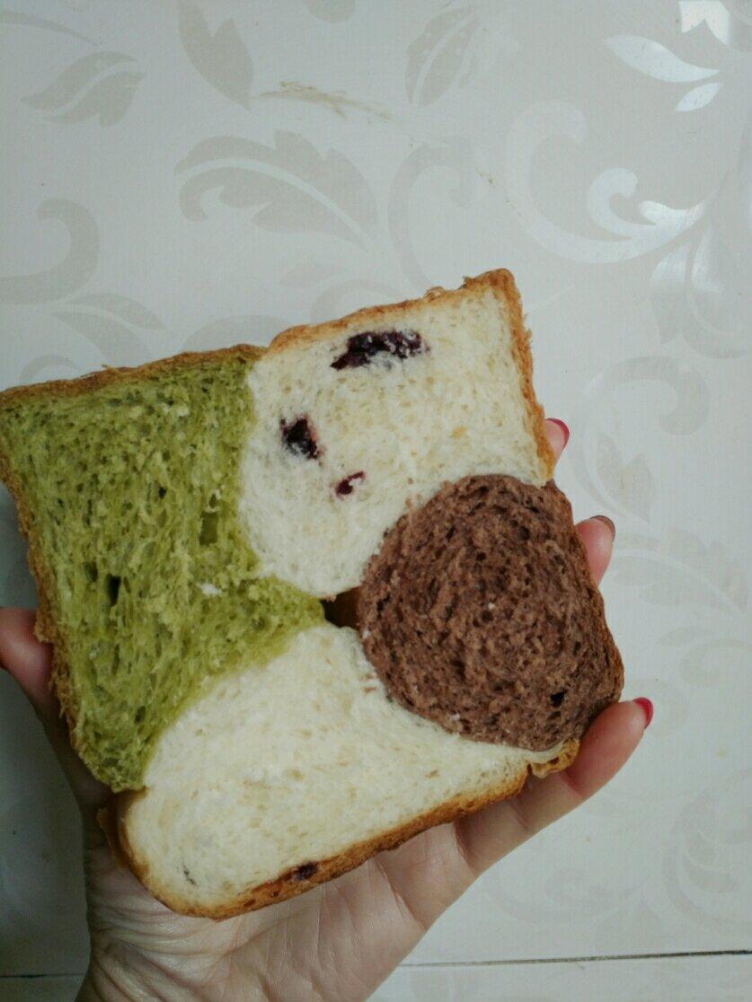 蔓越莓三色吐司