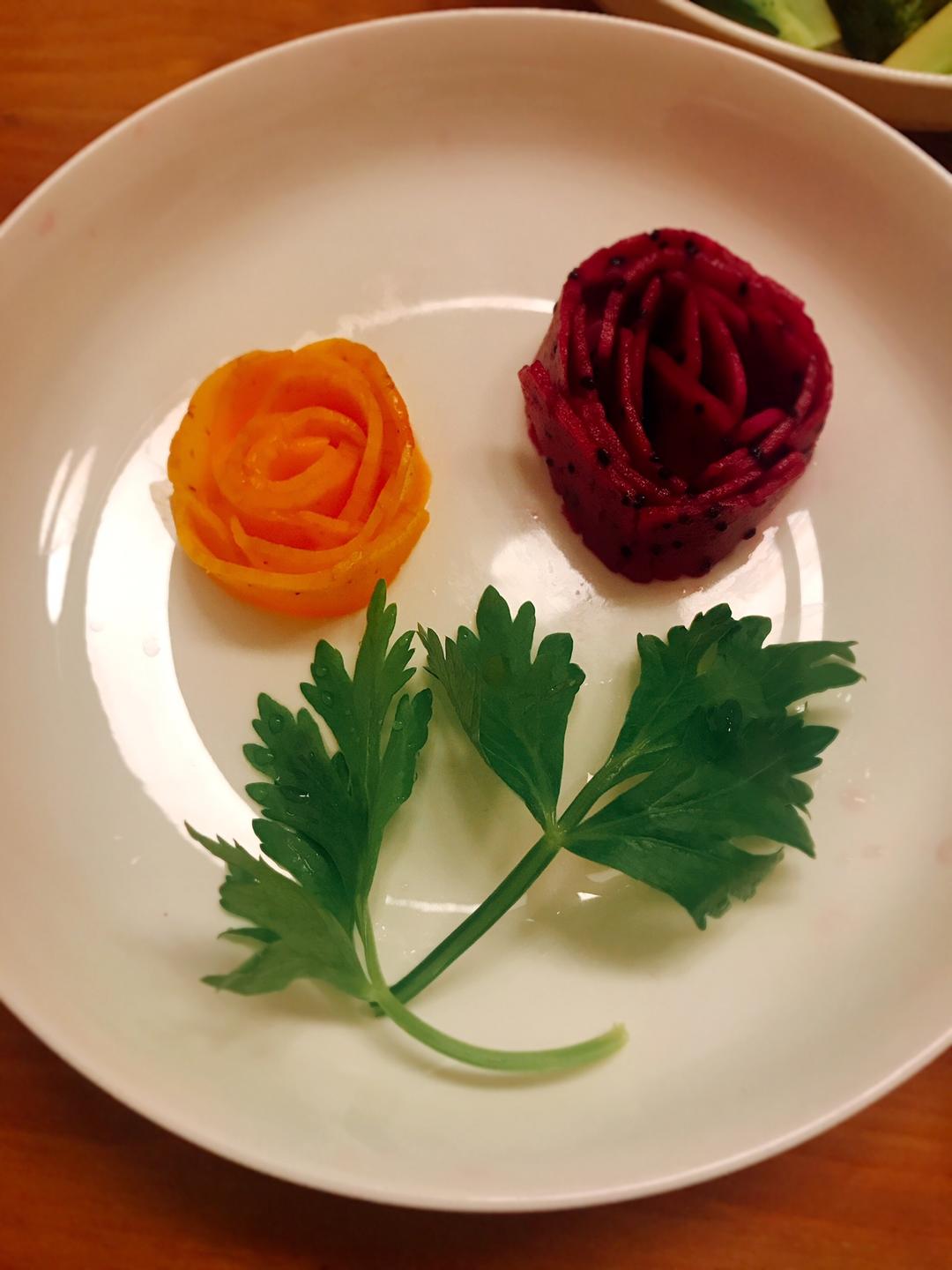 0人做过这道菜不孤独得美食家家庭美食中很难出现纯摆盘意义的看菜