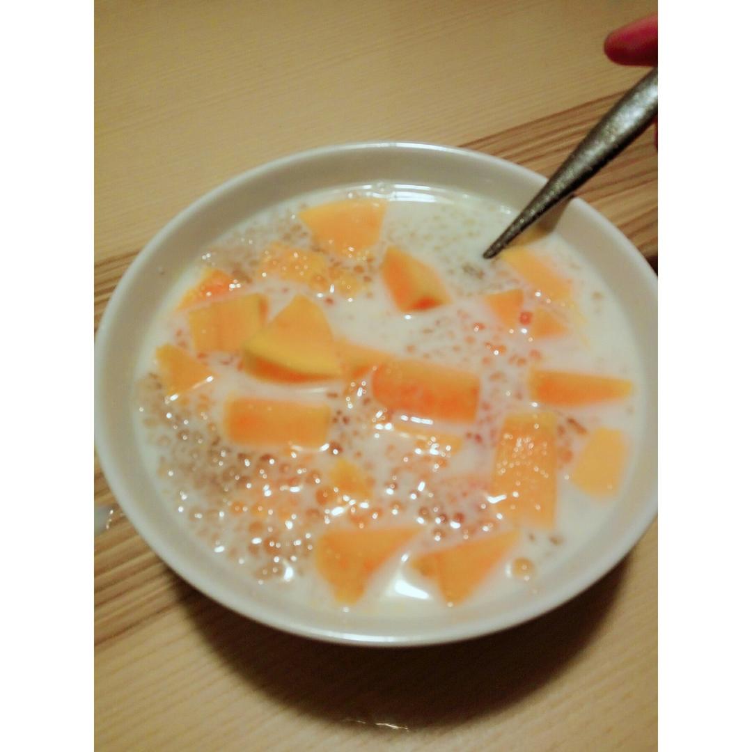 芒果椰汁西米露