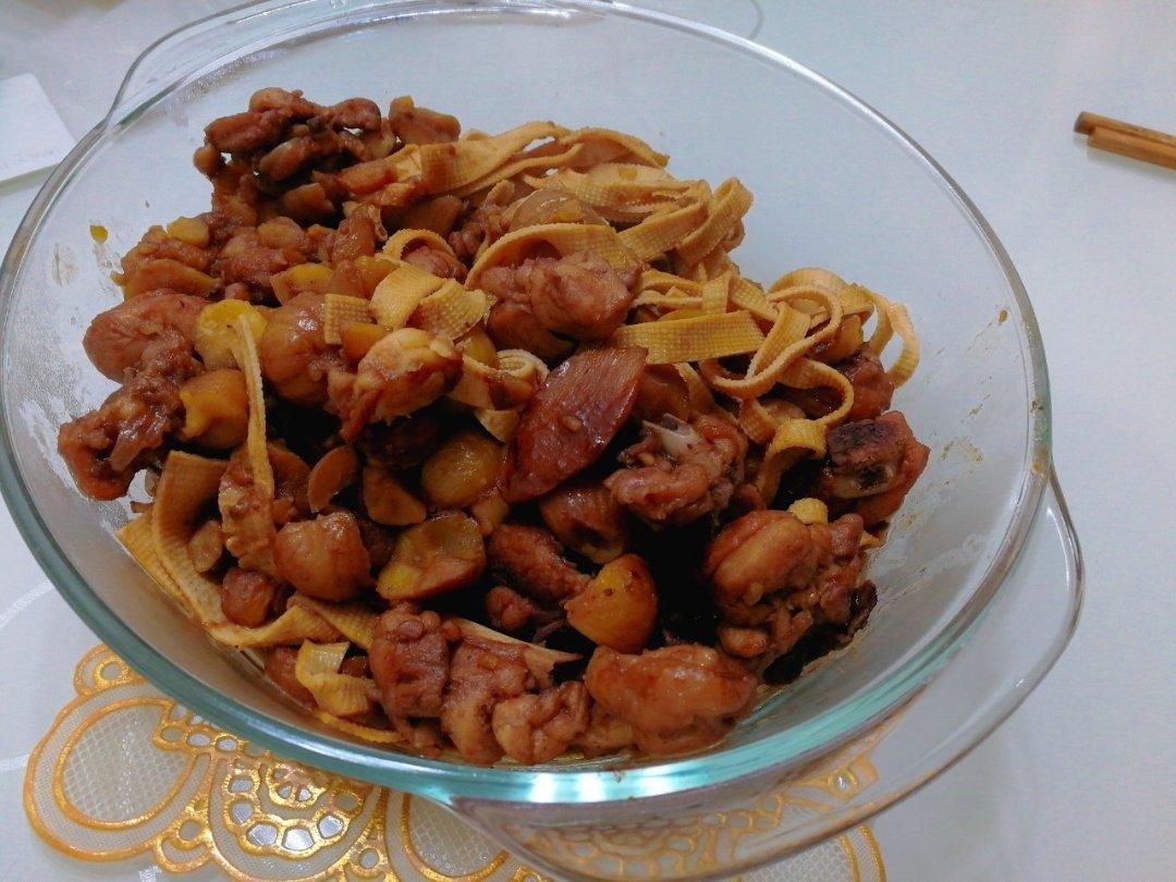 板栗烧鸡