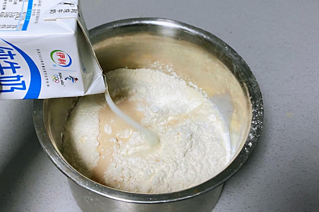 纯奶手撕吐司的做法 步骤1