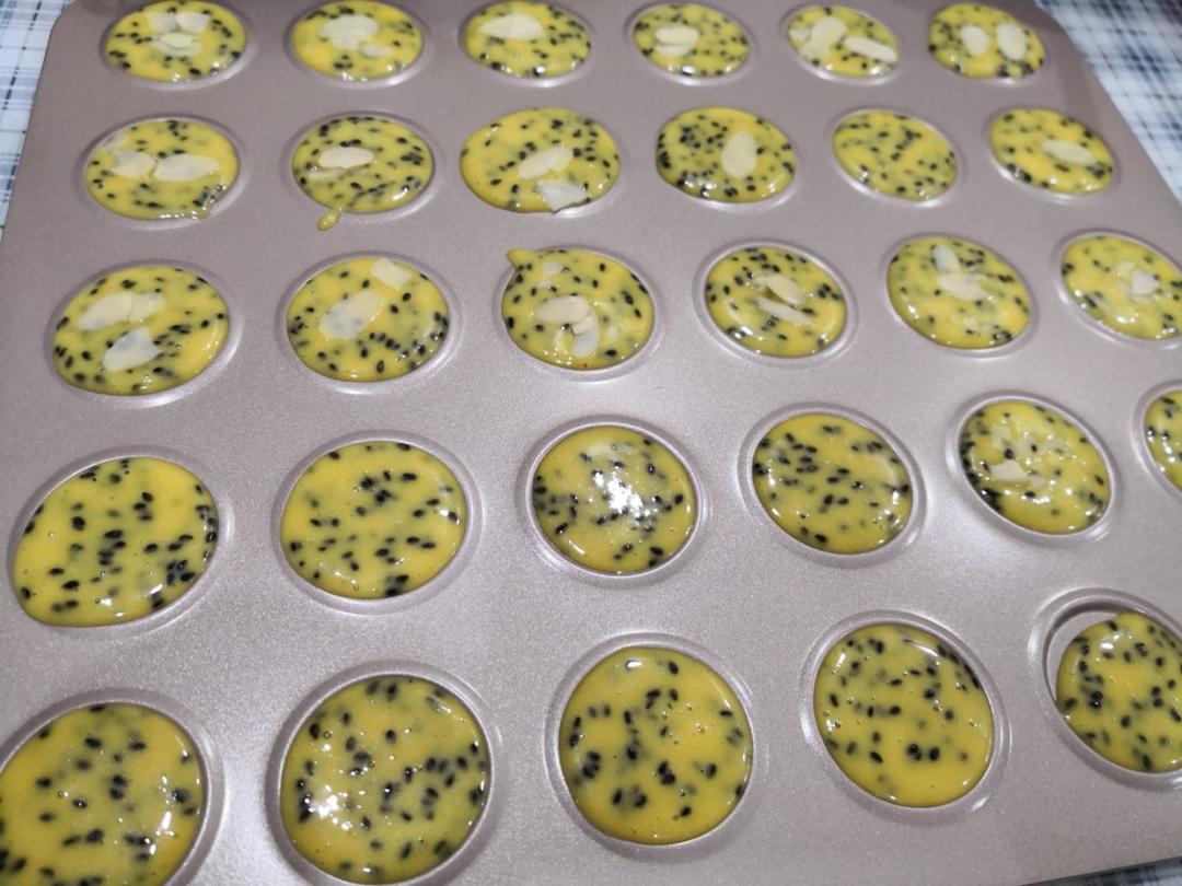 小时候的味道 — 芝麻鸡蛋薄脆饼干