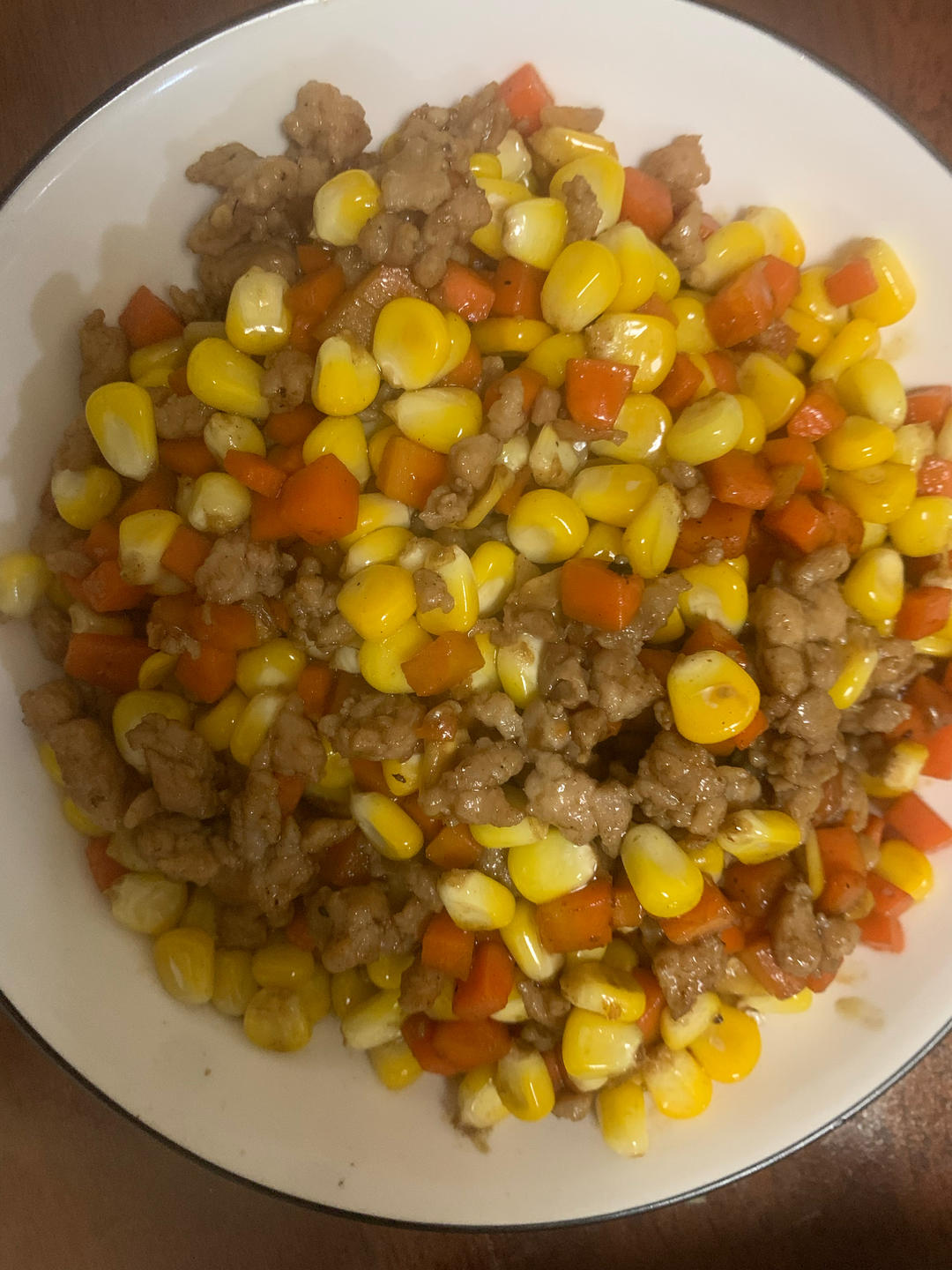 肉沫玉米粒胡萝卜粒～小朋友的最爱