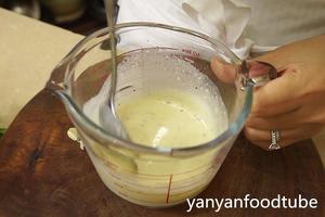 酸奶蔬菜沙拉 Lettuce & Yoghurt Salad的做法 步骤2