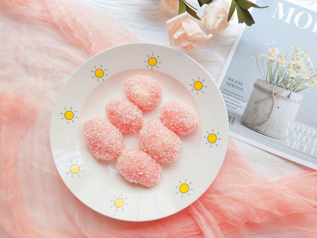 无人及你_o7la做的草莓麻薯(奶酪馅)