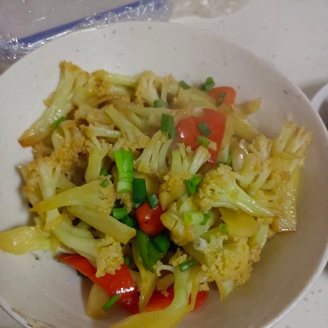 清炒花菜