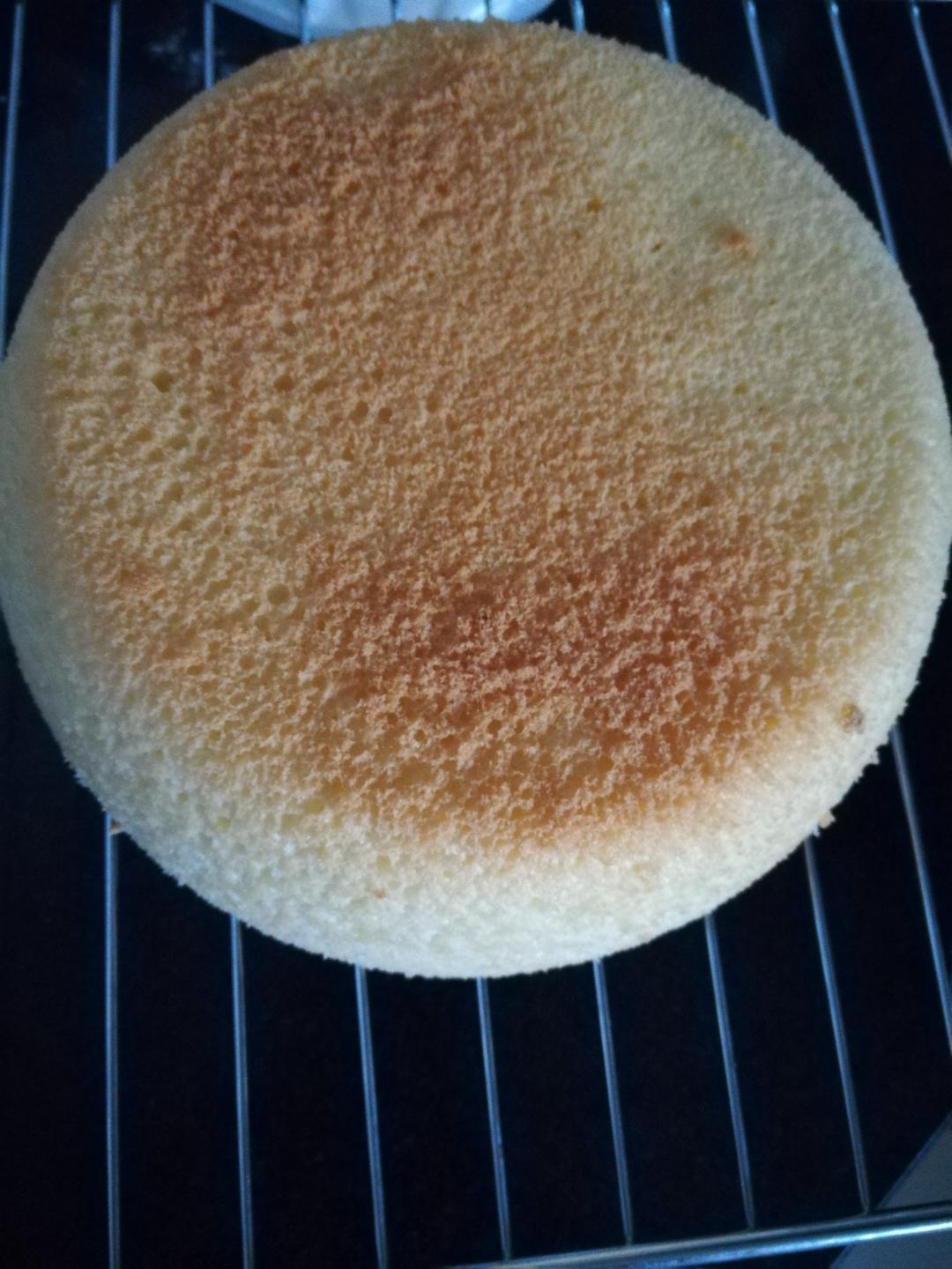 6寸原味戚风蛋糕