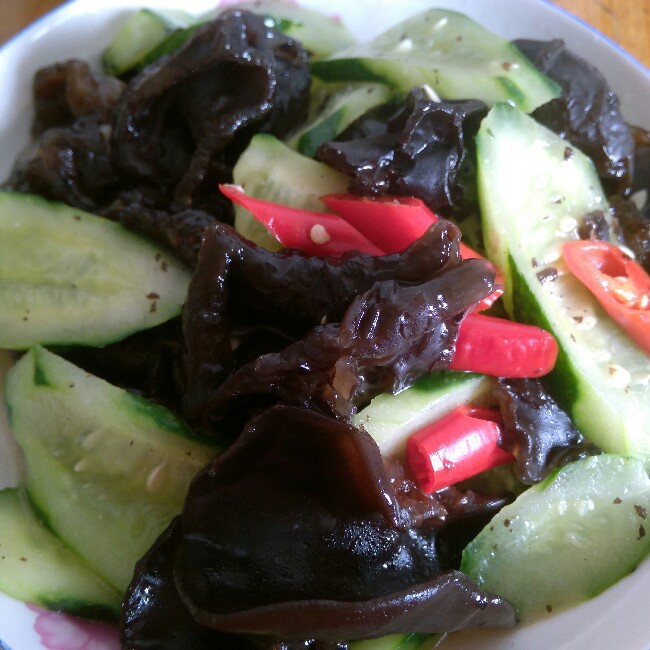 鸡蛋木耳炒黄瓜