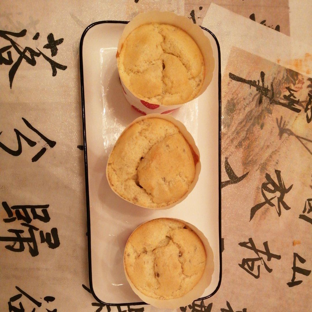 宝宝辅食（香蕉小蛋糕）