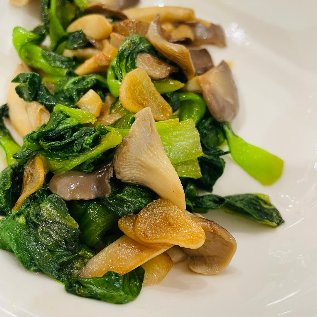 上海青炒香菇
