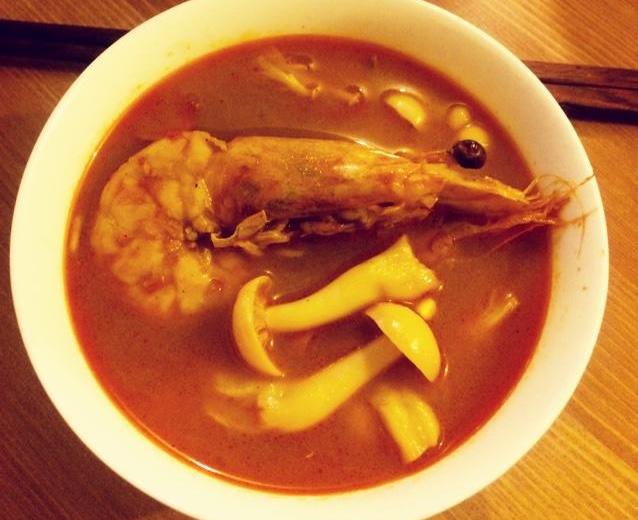 泰式冬阴功虾汤的做法