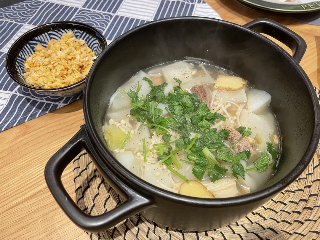 清炖萝卜牛腩汤（铸铁锅版）