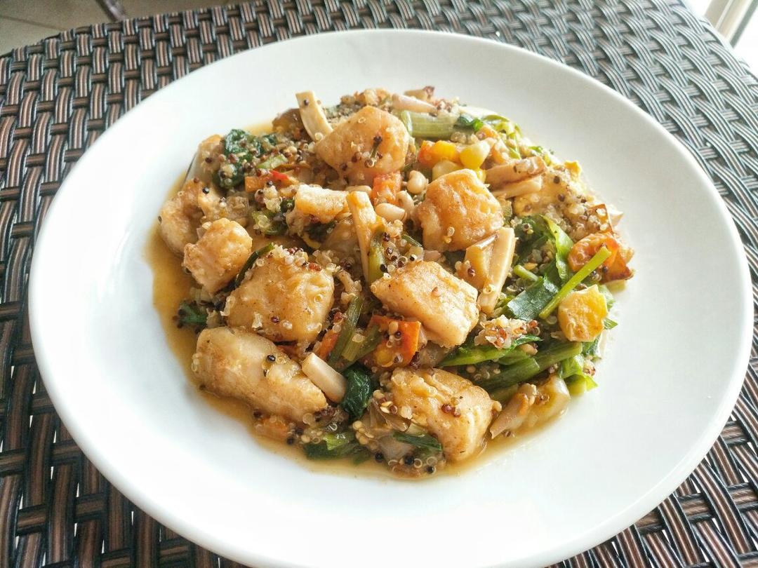 【减脂小厨房】百变藜麦饭——健康低卡新美味