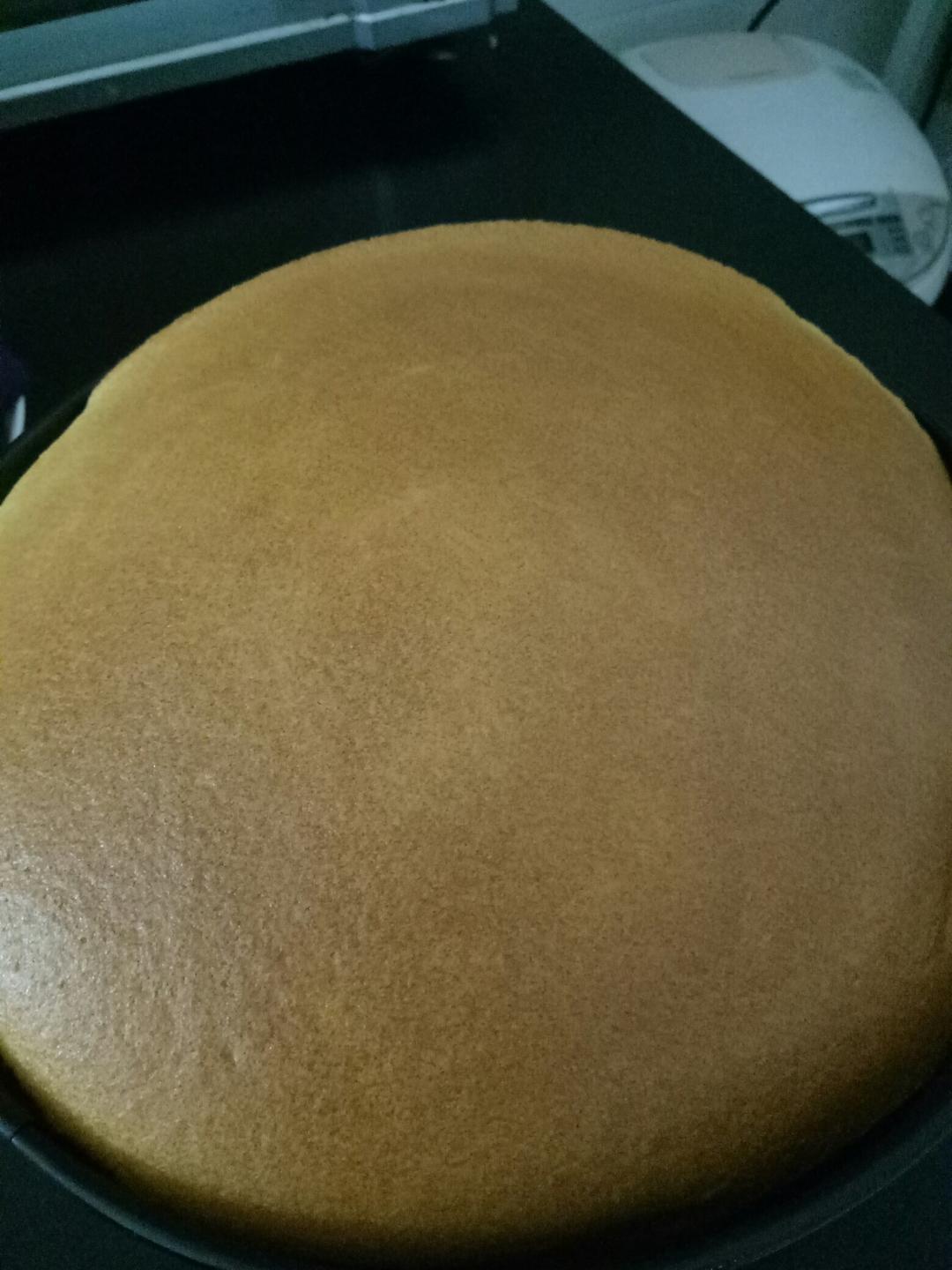 烤箱做蛋糕（戚风蛋糕的做法）