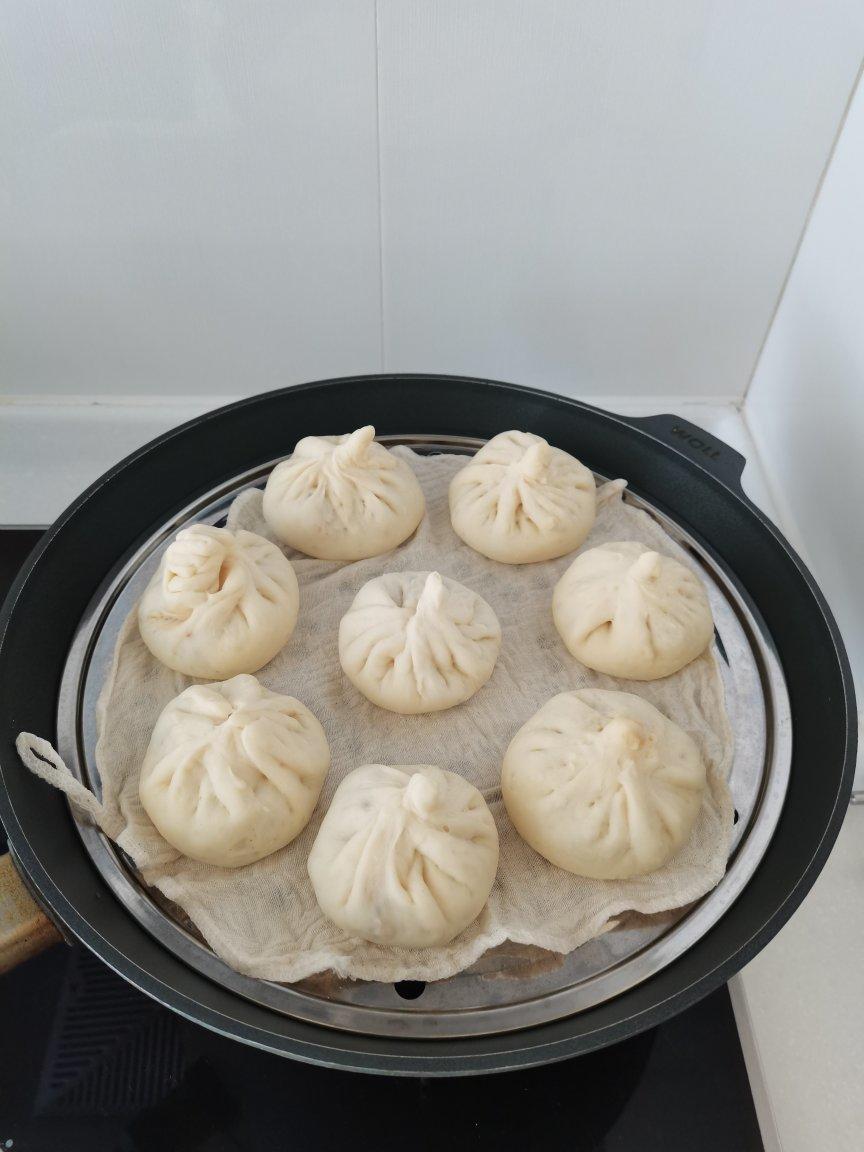 胡萝卜羊肉包子