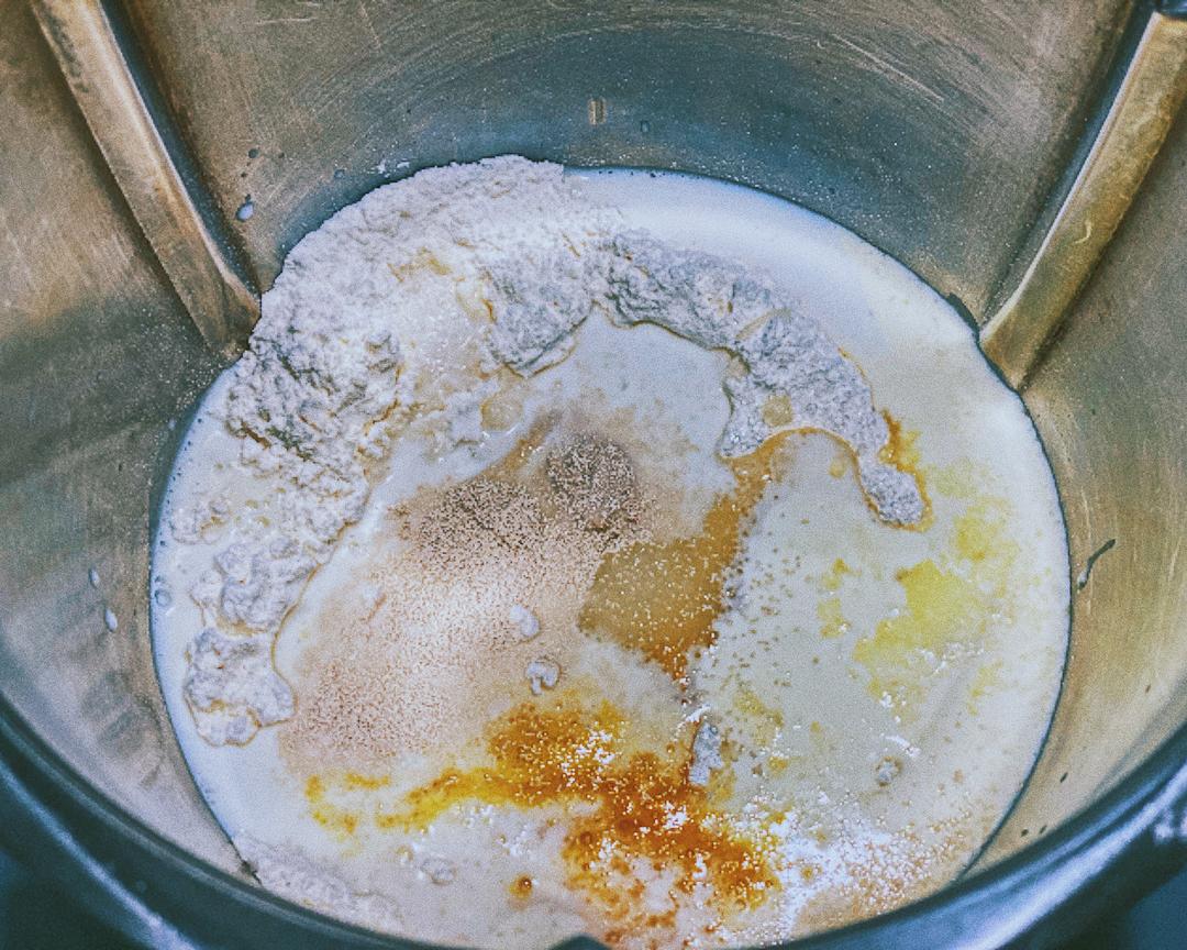 纯奶手撕吐司的做法 步骤1