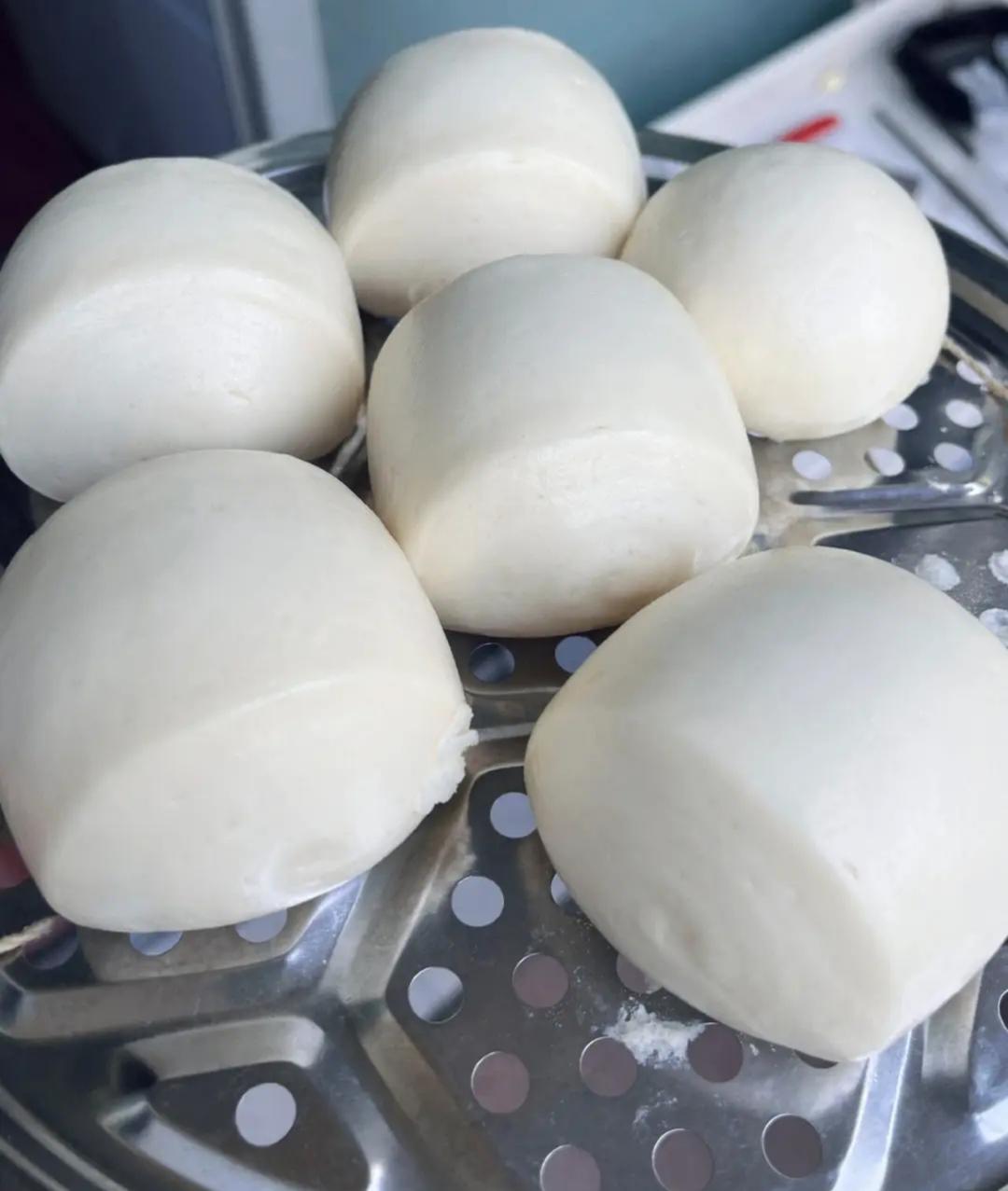 【馒头的做法步骤图，馒头怎么做好吃】巫有有_下厨房
