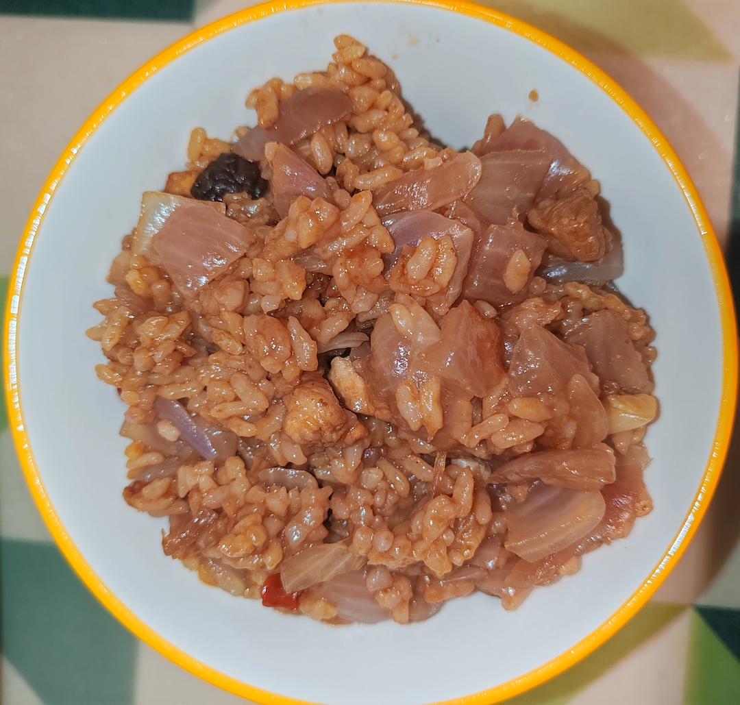 洋葱焖饭的做法