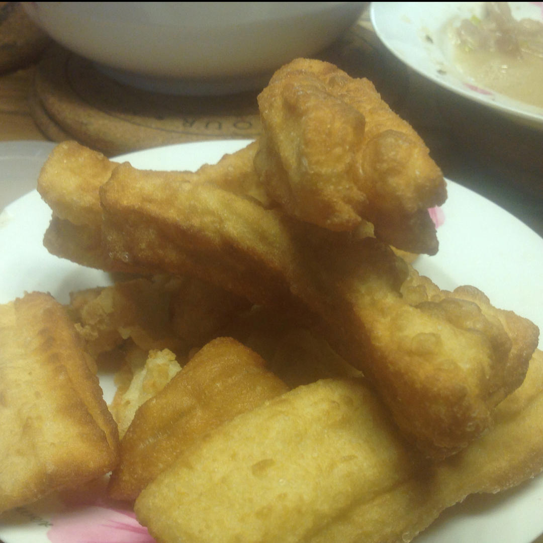 家庭油条的做法