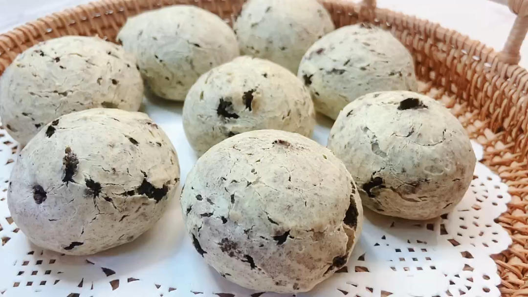 不用预拌粉也能空心软糯的奥利奥麻薯包，全家都爱吃的做法