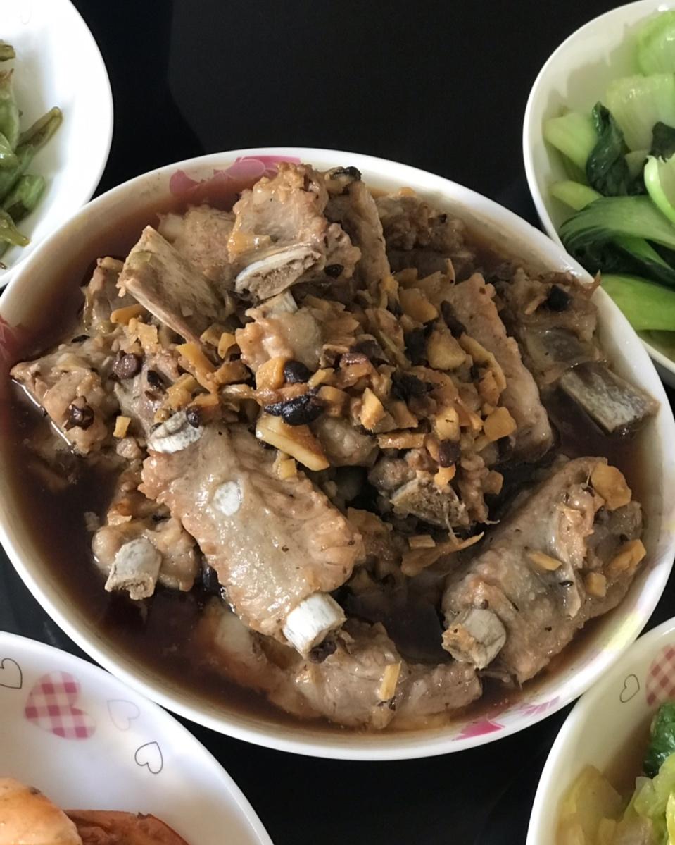 厨师长教你：“香菇豆豉蒸排骨”的家常做法，味道很赞
