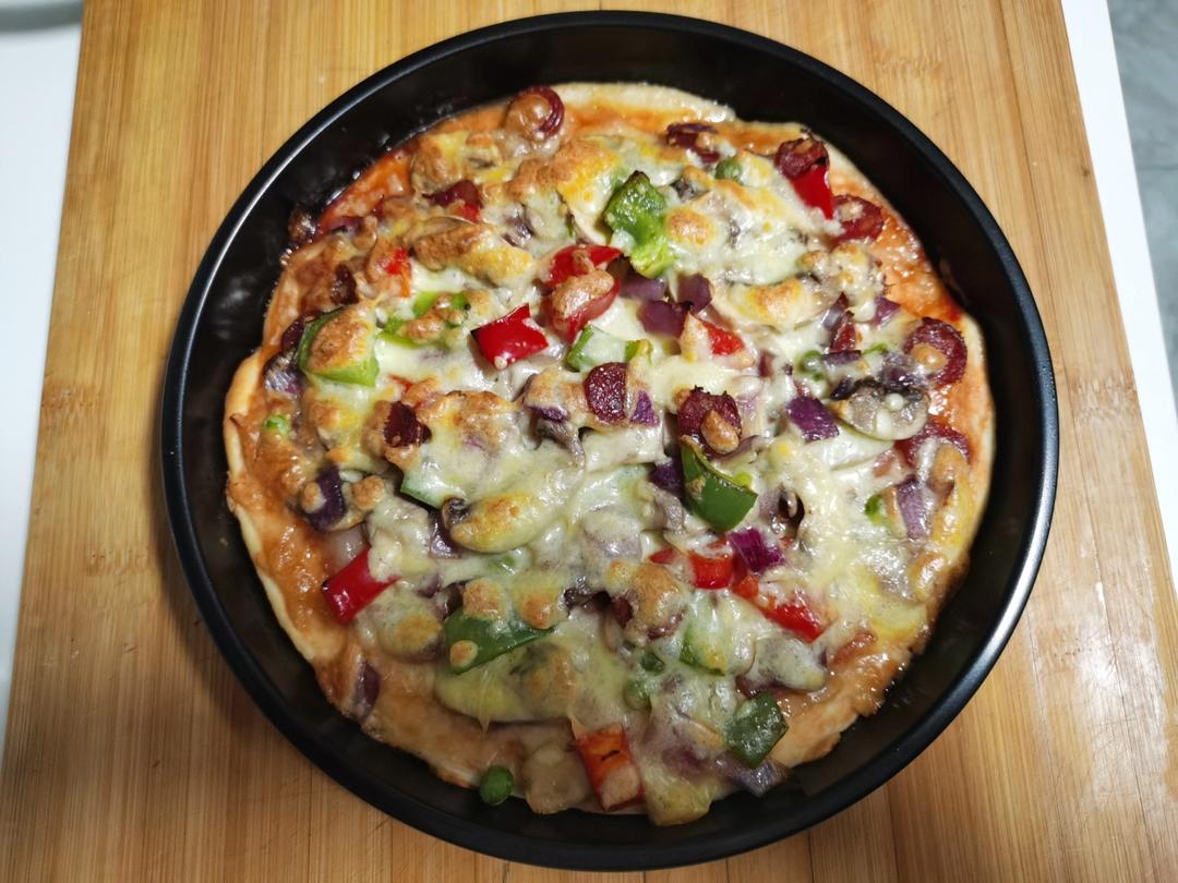 8寸纯手工什锦披萨